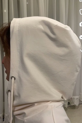 
                             
                                Худи Джонни.
                                Обложка отзыва пользователя Пользователь 290158
                             
                        