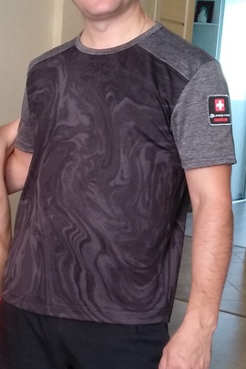 
                             
                                Футболка Ник.
                                Обложка отзыва пользователя Эльмира 37327
                             
                        