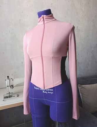 Рашгард для фитнеса