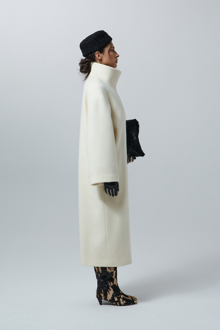 Gwendoline coat