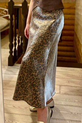 
                             
                                Юбка Сати.
                                Обложка отзыва пользователя Пользователь 71409
                             
                        