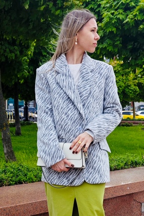 Отличный жакет