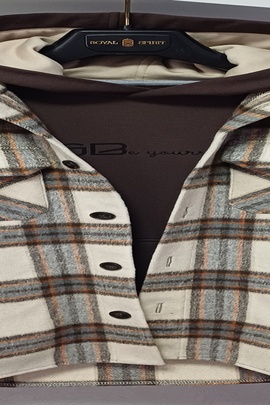 
                             
                                Эван рубашка.
                                Обложка отзыва пользователя Пользователь 147806
                             
                        