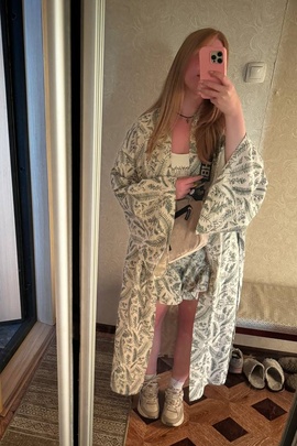 
                             
                                Амаль халат.
                                Обложка отзыва пользователя Александра
                             
                        