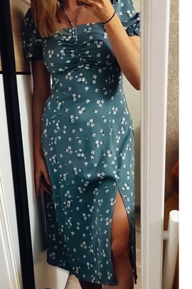 
                             
                                Платье Анита.
                                Обложка отзыва пользователя Пользователь 172673
                             
                        