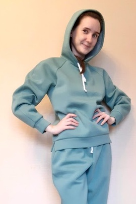 
                             
                                Худи Лилас.
                                Обложка отзыва пользователя Марина Любимова
                             
                        