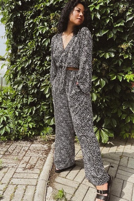 
                             
                                Брюки Мара.
                                Обложка отзыва пользователя Пользователь 195762
                             
                        