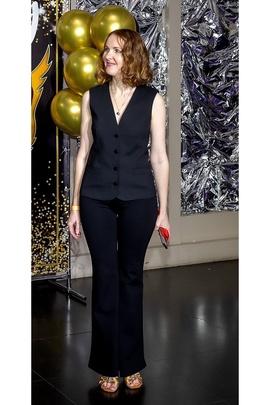 
                             
                                Рамона брюки.
                                Обложка отзыва пользователя Анна Шестопалова
                             
                        