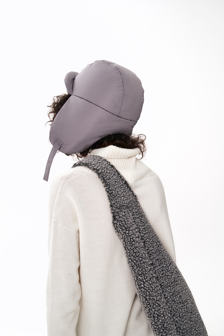 Джису шапка