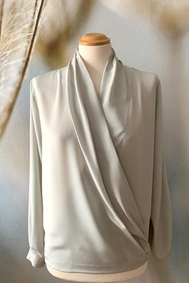 
                             
                                Блуза Шанталь.
                                Обложка отзыва пользователя Пользователь 138660
                             
                        