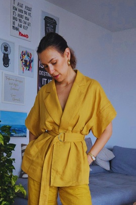 
                             
                                Alberta blouse.
                                Обложка отзыва пользователя Matea Lukic
                             
                        