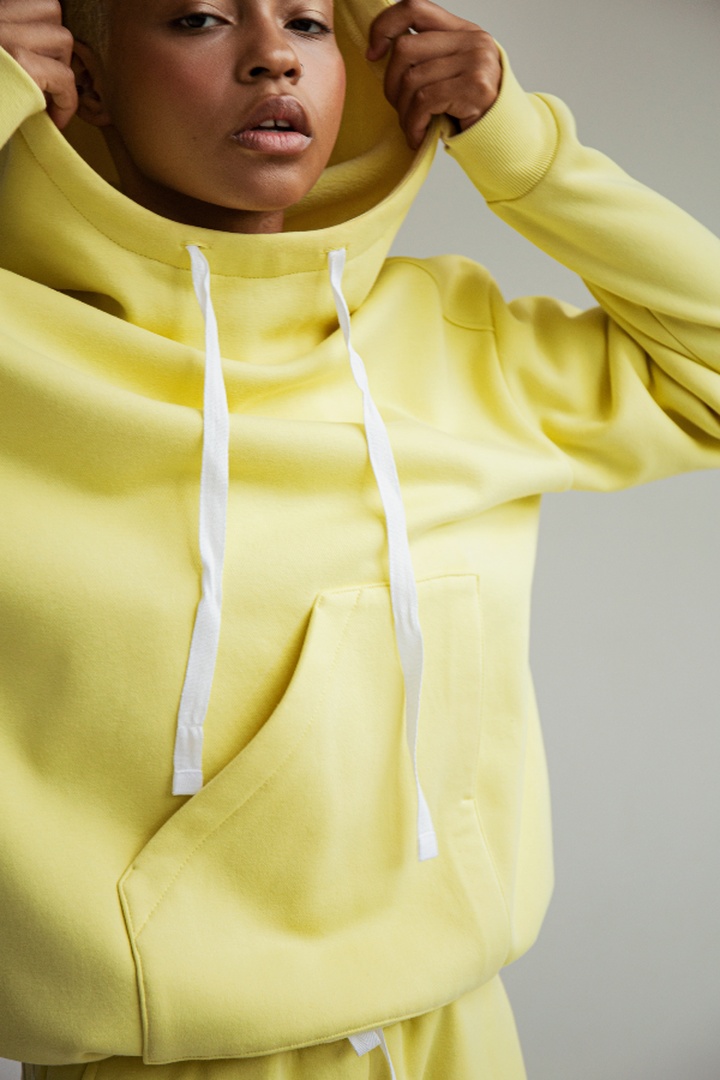 2. Курс по пошиву худи Брук и брюк Таира