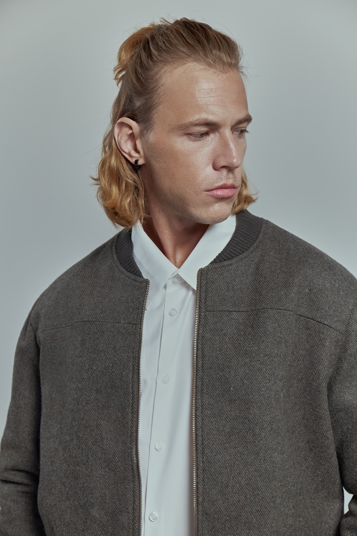 Бомбер Мэттью