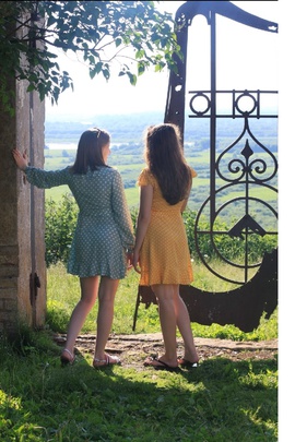 
                             
                                Платье Ванесса.
                                Обложка отзыва пользователя Александра
                             
                        