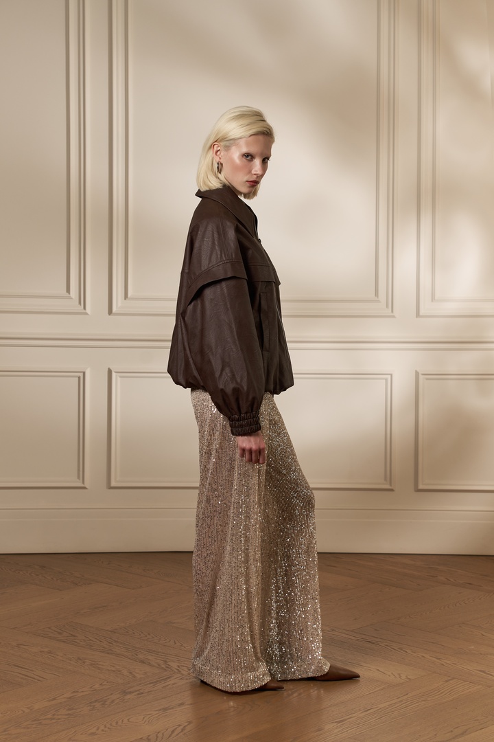 Найрин бомбер