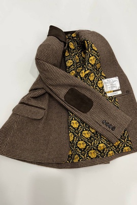 
                             
                                Жакет Ноэль.
                                Обложка отзыва пользователя Tani
                             
                        