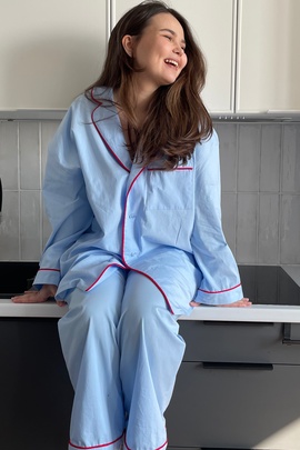 
                             
                                Латифа блуза.
                                Обложка отзыва пользователя Анастасия Кузнецова
                             
                        