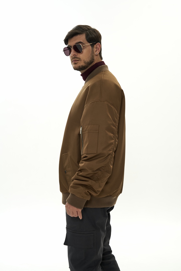 Дрейк бомбер