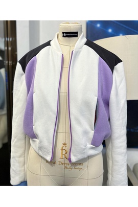 Мэйди бомбер.
Обложка отзыва пользователя Manny