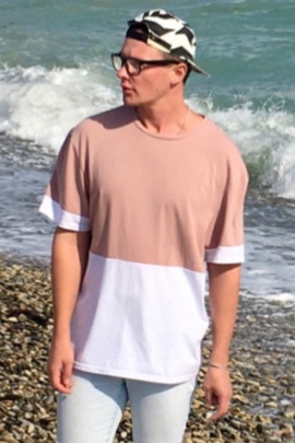 
                             
                                Футболка Марк.
                                Обложка отзыва пользователя Роман Бунин
                             
                        