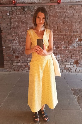 
                             
                                Фелиция платье.
                                Обложка отзыва пользователя Пользователь 110347
                             
                        