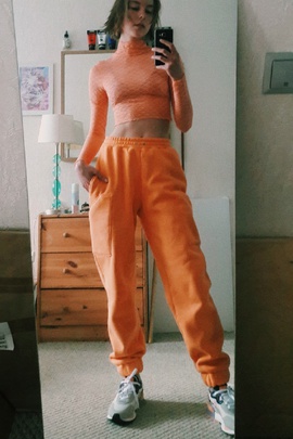 
                             
                                Брюки Джоан.
                                Обложка отзыва пользователя Пользователь 74962
                             
                        