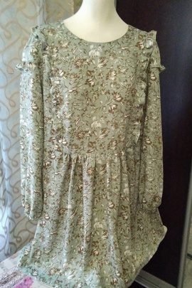 
                             
                                Платье Вики.
                                Обложка отзыва пользователя Елена 170627
                             
                        