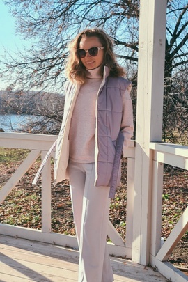 
                             
                                Жилет Селия.
                                Обложка отзыва пользователя Елена Колыхалова
                             
                        