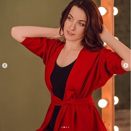 
                             
                                Жакет Селена.
                                Обложка отзыва пользователя Ксения
                             
                        