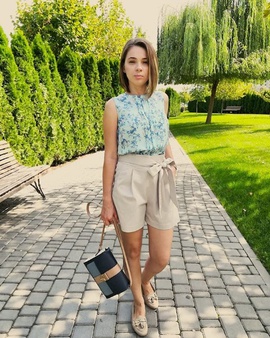 
                             
                                Шорты Клоди.
                                Обложка отзыва пользователя Ксения
                             
                        