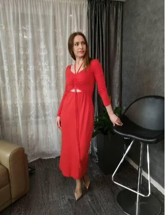 Шикарное красное платье