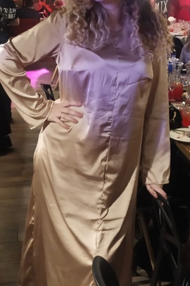 
                             
                                Кэролайн платье.
                                Обложка отзыва пользователя Пользователь 270045
                             
                        