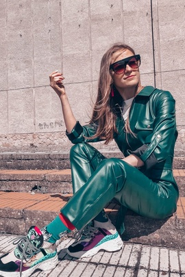 
                             
                                Комбинезон Алекс.
                                Обложка отзыва пользователя Натали
                             
                        