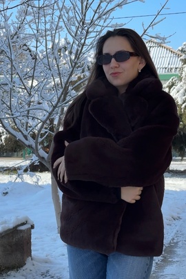 
                             
                                Меховое пальто Фэйт.
                                Обложка отзыва пользователя Пользователь 519220
                             
                        