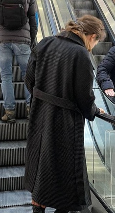 Пальто - бомба