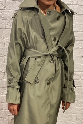 
                             
                                Тренчкот Эспен (девочки).
                                Обложка отзыва пользователя Пользователь 147813
                             
                        