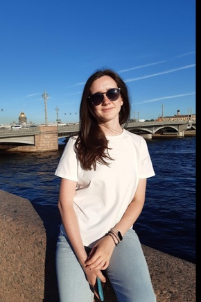 Отличная футболка