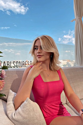 Шикарное платье! Сшила дочке в на свадьбу подруги - нужно быть в розовом, мы выбрали такой вариант)