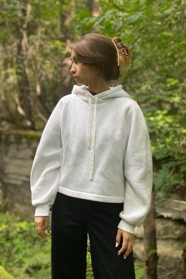 
                             
                                Худи Лилас.
                                Обложка отзыва пользователя Наталья
                             
                        