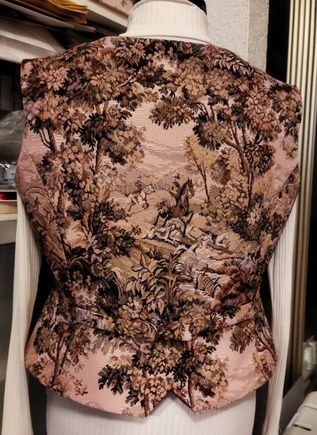 Отличный жилет