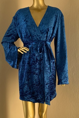 
                             
                                Филиппа платье.
                                Обложка отзыва пользователя Kati_Mos
                             
                        