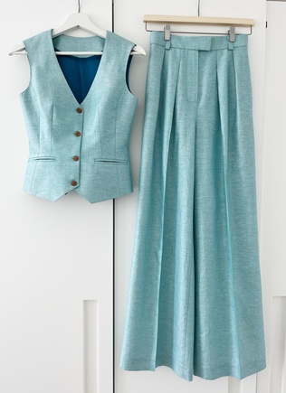 Стильный жилет