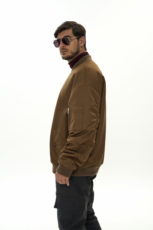 Дрейк бомбер