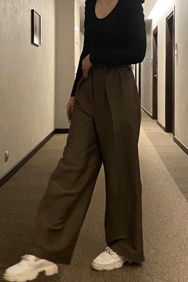 
                             
                                Брюки Дафна.
                                Обложка отзыва пользователя Пользователь 127799
                             
                        