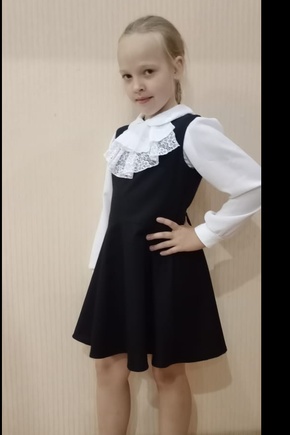 Отлично сел, шила по инструкции, все очень легко и понятно.