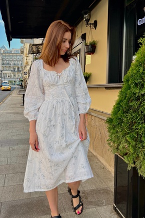 Нежное платье