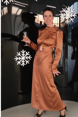 
                             
                                Эдвина платье.
                                Обложка отзыва пользователя Пользователь 75688
                             
                        