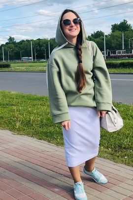 
                             
                                Худи Адриана.
                                Обложка отзыва пользователя Панченко Дарья
                             
                        