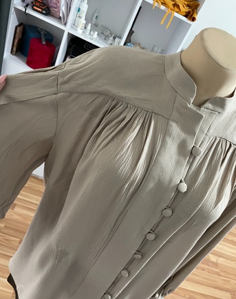 Красивая блузка🥰