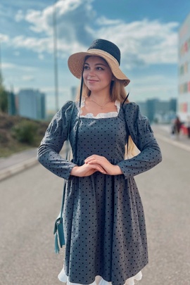 
                             
                                Микаэлла платье.
                                Обложка отзыва пользователя Пользователь 30521
                             
                        